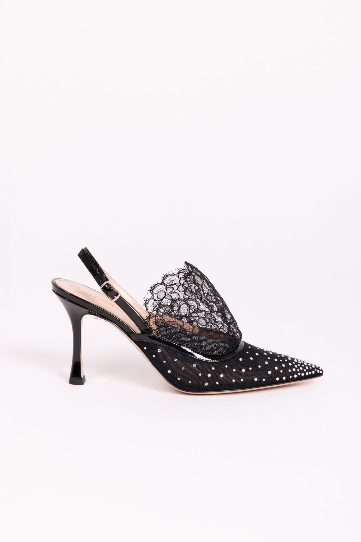 Escarpins Slingblack Madame en noir - Dentelle De Calais Couture Élevée.