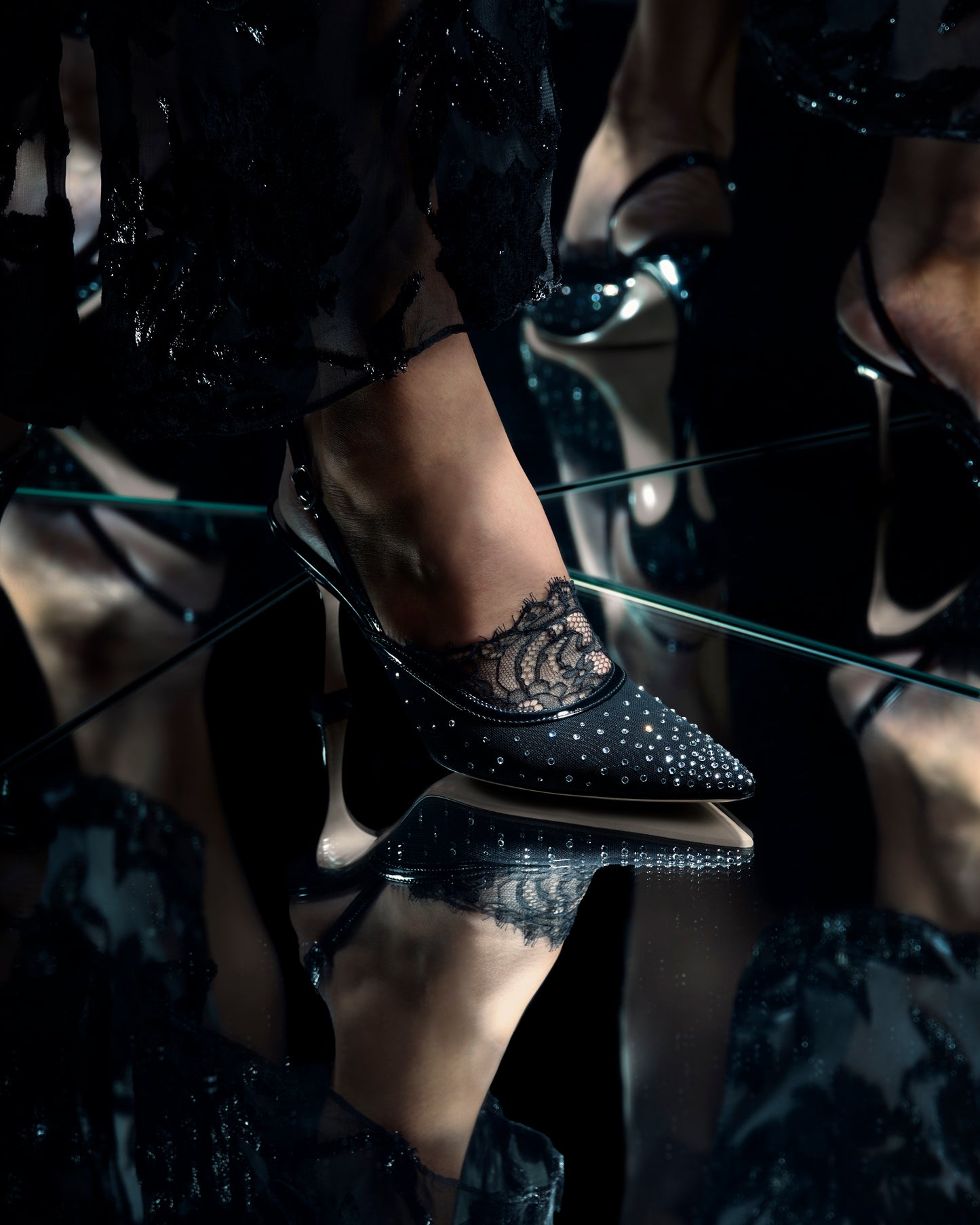 Escarpins Slingback Madame en noir - Dentelle De Calais Couture