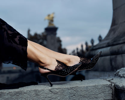 Escarpins Slingblack Madame en noir - Dentelle De Calais Couture Élevée.